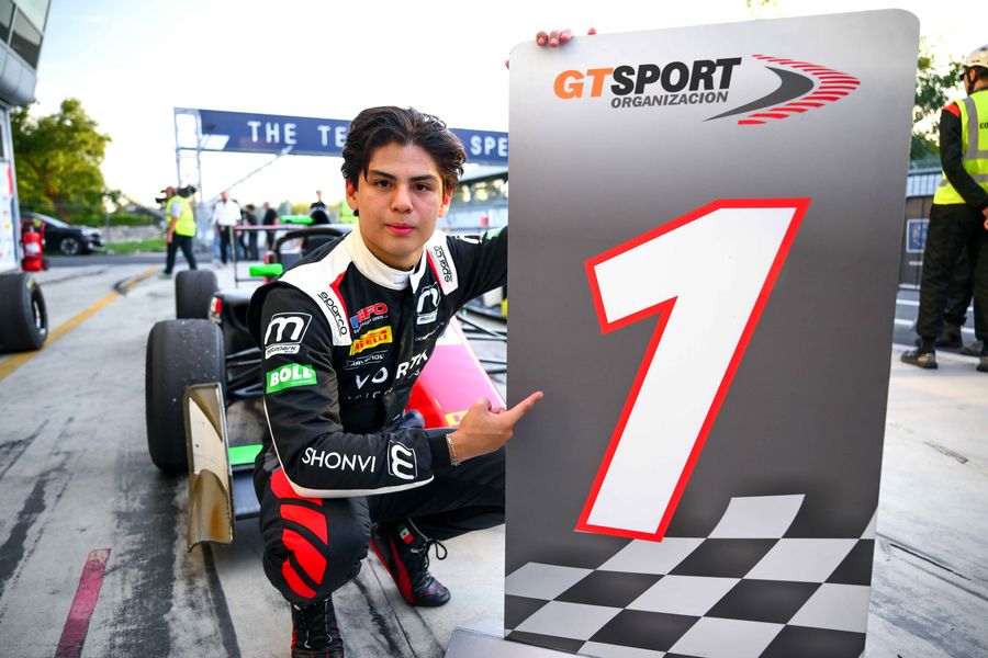 Unstoppable De la Torre (Motopark) wins another epic fight at Monza